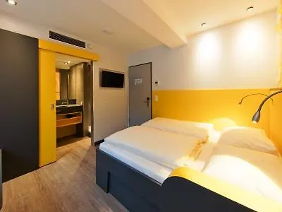 Buddy Hotel Monachium 3*,